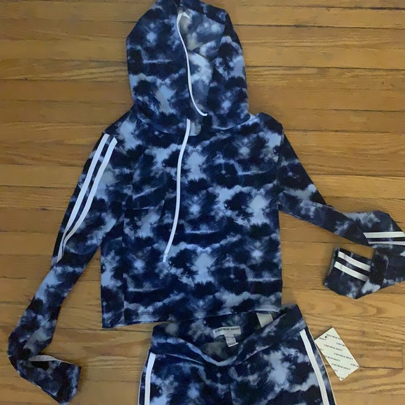 Urban planet outfit set - Picture 2 of 3